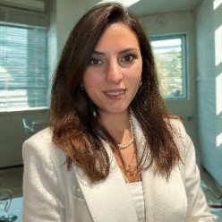 Psikolog / Aile Danışmanı İpek İber