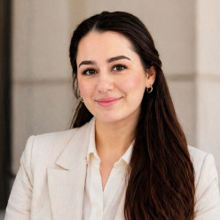 Hilal Canan Kenarlı